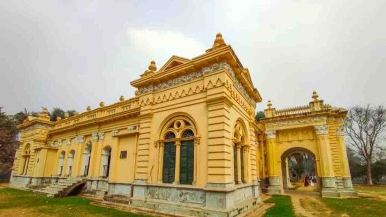 নাটোর রাজবাড়ী