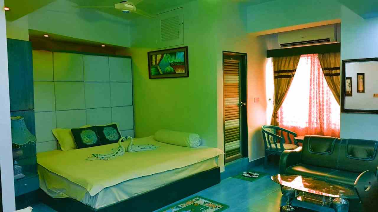 টাঙ্গাইল আবাসিক হোটেল