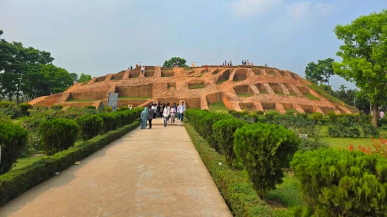 বেহুলার বাসর ঘর