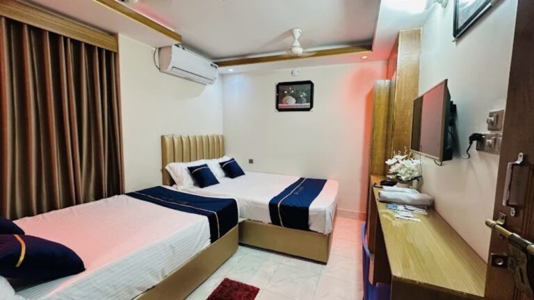 ধানমন্ডি আবাসিক হোটেল
