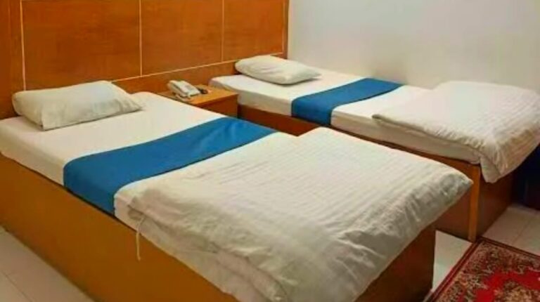 ফকিরাপুল আবাসিক হোটেল